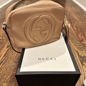 Gucci Crossbody Disco Bag w/ original box and dust bag
